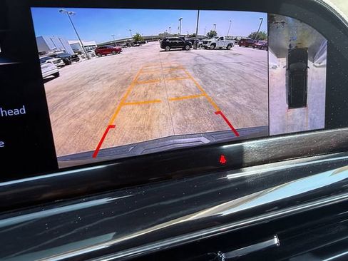 Certified 2024 Cadillac Escalade ESV Sport RWD image 9