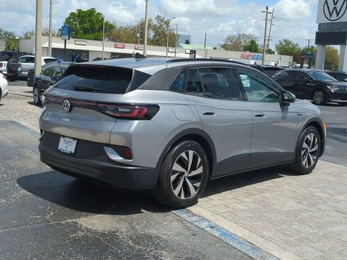 Certified 2023 Volkswagen ID.4 Pro image 3