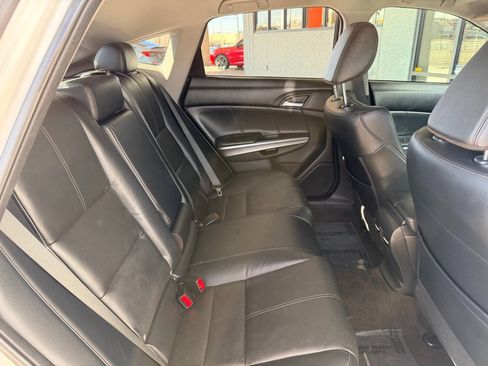 Used 2014 Honda Crosstour EX-L image 22