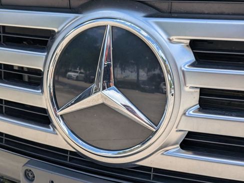 Used 2025 Mercedes-Benz GLB 250 image 5