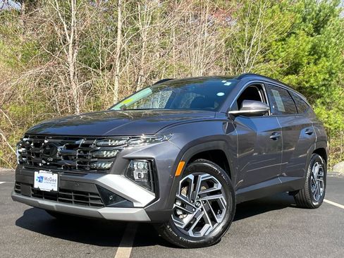 Used 2025 Hyundai Tucson Limited image 1