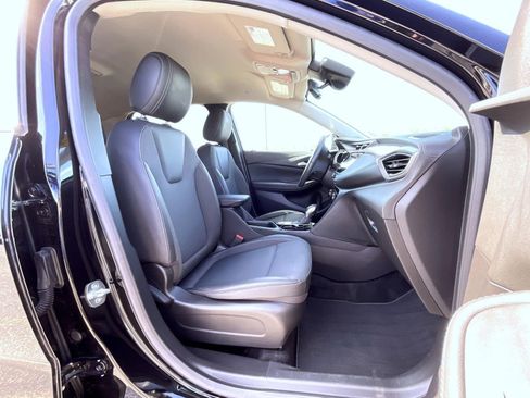 Certified 2023 Buick Encore GX Preferred w/ Cold Weather Comfort Package FWD image 15