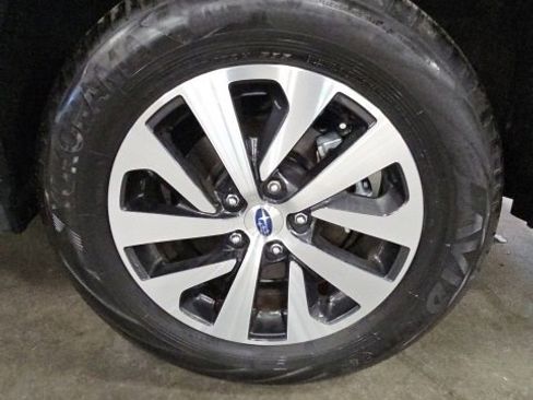 Certified 2025 Subaru Outback Premium w/ Popular Package #1A image 48