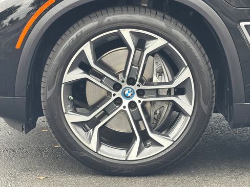Used 2023 BMW X5 xDrive45e image 37
