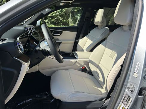 New 2027 Mercedes-Benz GLC 300 image 21