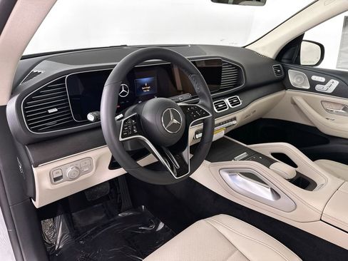 New 2026 Mercedes-Benz GLE 450 GLE 450 image 9
