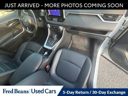 Used 2023 Toyota RAV4 XLE Premium AWD/4WD image 17