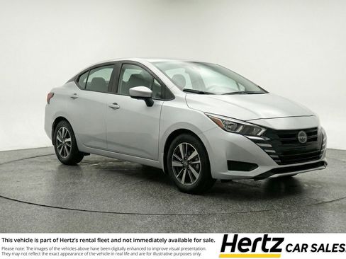 Used 2025 Nissan Versa SV FWD image 1
