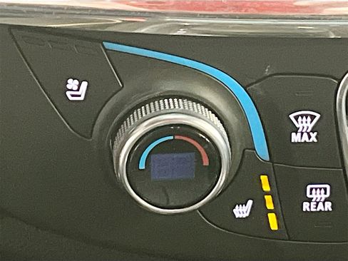 Used 2023 Chevrolet Traverse Premier w/ LPO, 'HIT The Road' Package image 21