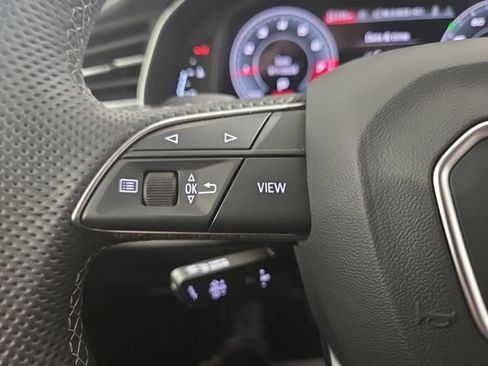 Used 2025 Audi SQ7 Prestige AWD/4WD image 7