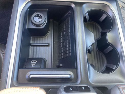 Used 2025 Ford Expedition Max Active image 29