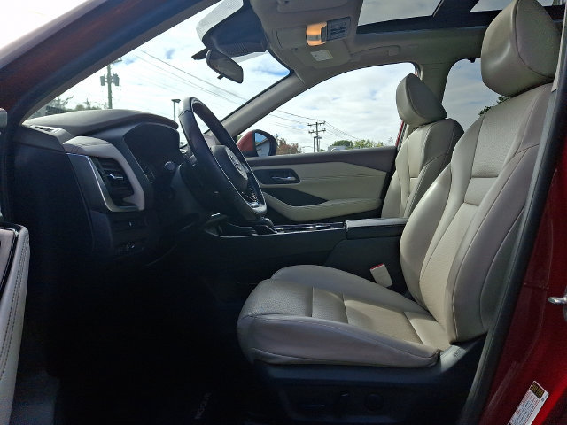 Used 2023 Nissan Rogue SV w/ SV Premium B Package AWD/4WD image 13