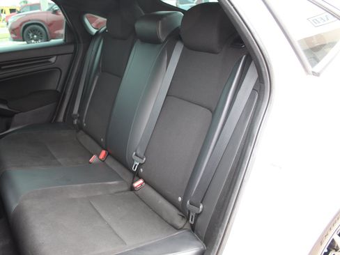 Used 2022 Honda Civic Sport image 22