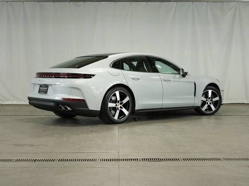 Certified 2025 Porsche Panamera 4 AWD/4WD image 7