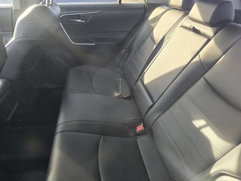 Used 2025 Toyota RAV4 XLE Premium image 23