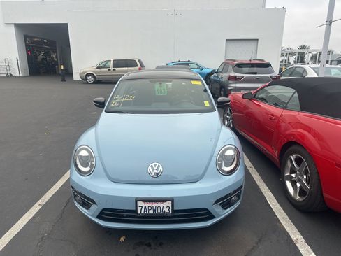 Used 2014 Volkswagen Beetle GSR image 3