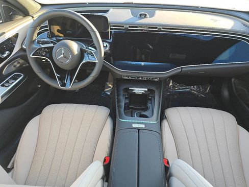 New 2026 Mercedes-Benz E 450 4MATIC Sedan image 23