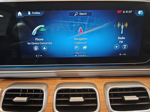 Used 2022 Mercedes-Benz GLE 350 4MATIC image 24