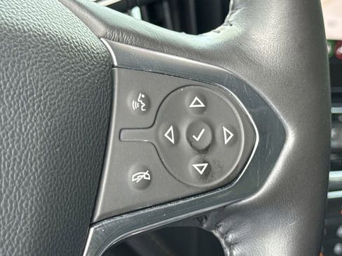 Used 2020 Chevrolet Traverse Premier w/ Redline Edition FWD image 43