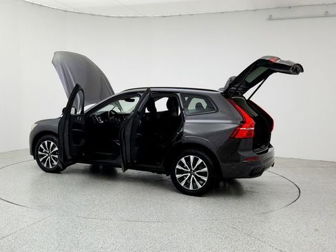 Certified 2025 Volvo XC60 B5 Plus image 12