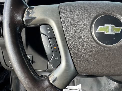 Used 2017 Chevrolet Express 3500 LS image 45