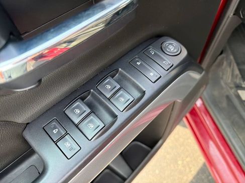 Used 2018 Chevrolet Silverado 1500 LT w/ All Star Edition AWD/4WD image 14
