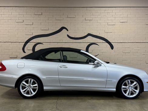 Used 2008 Mercedes-Benz CLK 350 Cabriolet image 4