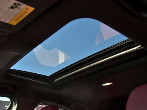 Used 2024 MAZDA MAZDA3 s image 34