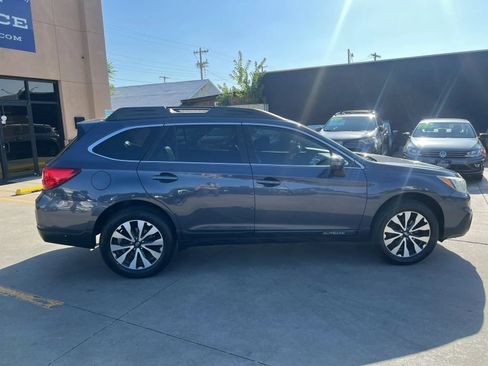 Used 2015 Subaru Outback 2.5i Limited AWD/4WD image 11