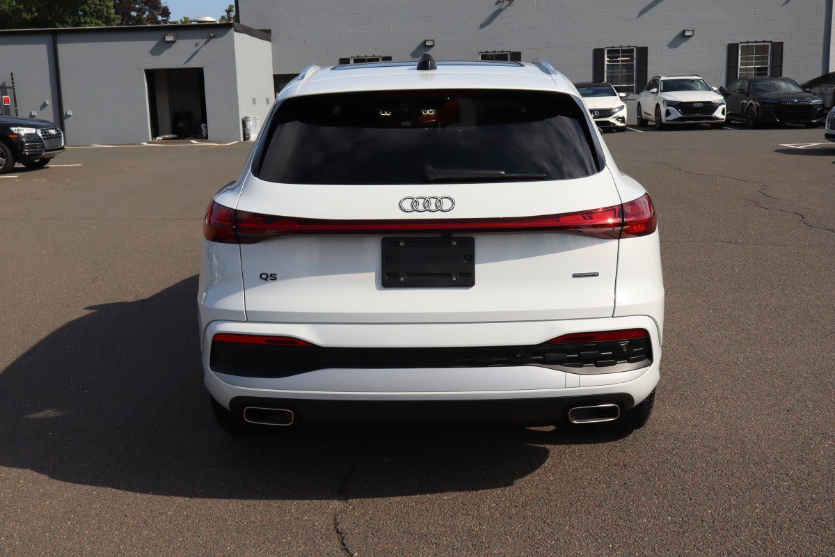 Used 2025 Audi Q5 Prestige AWD/4WD image 6