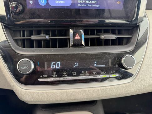 Used 2023 Toyota Corolla LE image 17