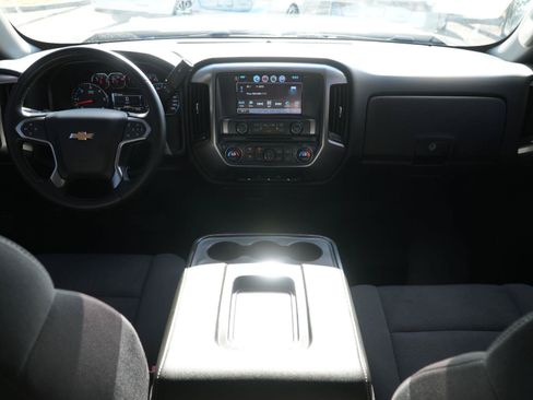 Used 2018 Chevrolet Silverado 1500 LT w/ Texas Edition RWD image 17