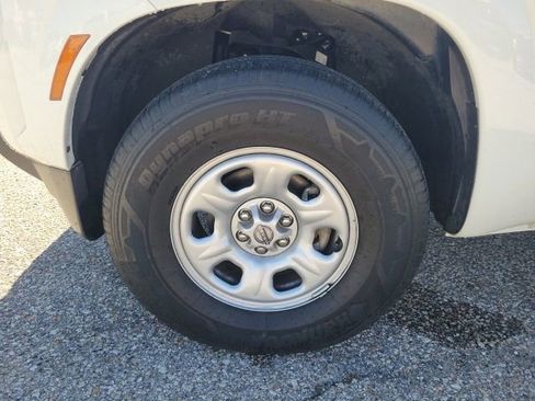 Used 2024 Nissan Frontier S RWD image 25