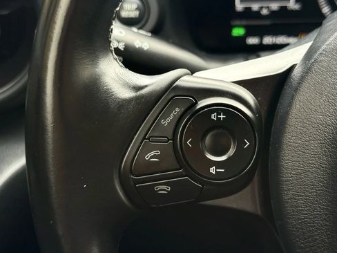 Used 2023 Toyota GR86 image 12