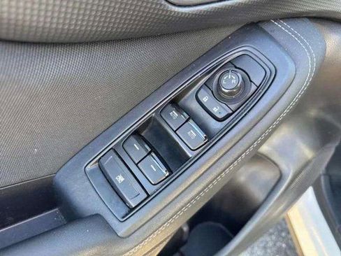 Used 2024 Subaru Forester Premium image 22