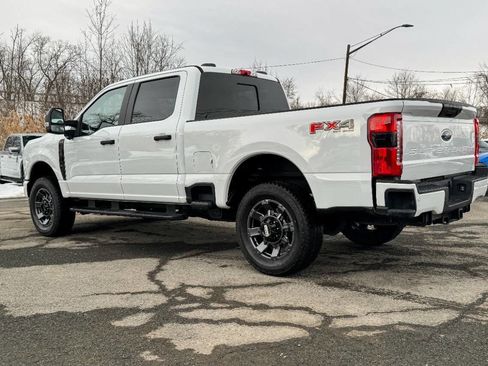 Used 2024 Ford F250 XL w/ STX Appearance Package image 5