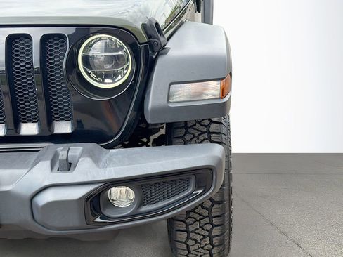 Used 2022 Jeep Wrangler Unlimited Sport AWD/4WD image 10