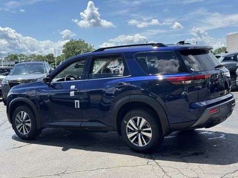 New 2026 Nissan Pathfinder SL AWD/4WD image 25