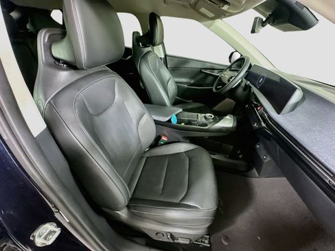 Used 2023 Kia EV6 Wind RWD image 31