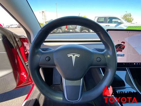 Used 2018 Tesla Model 3 Long Range AWD/4WD image 33
