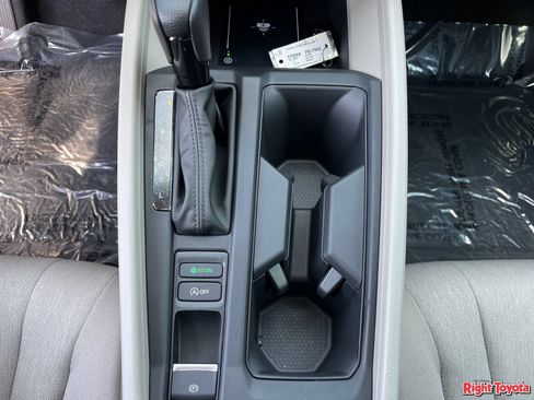 Used 2026 Honda Accord LX image 30
