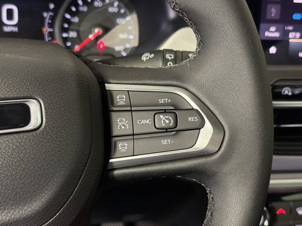 New 2025 Jeep Compass Limited AWD/4WD image 18