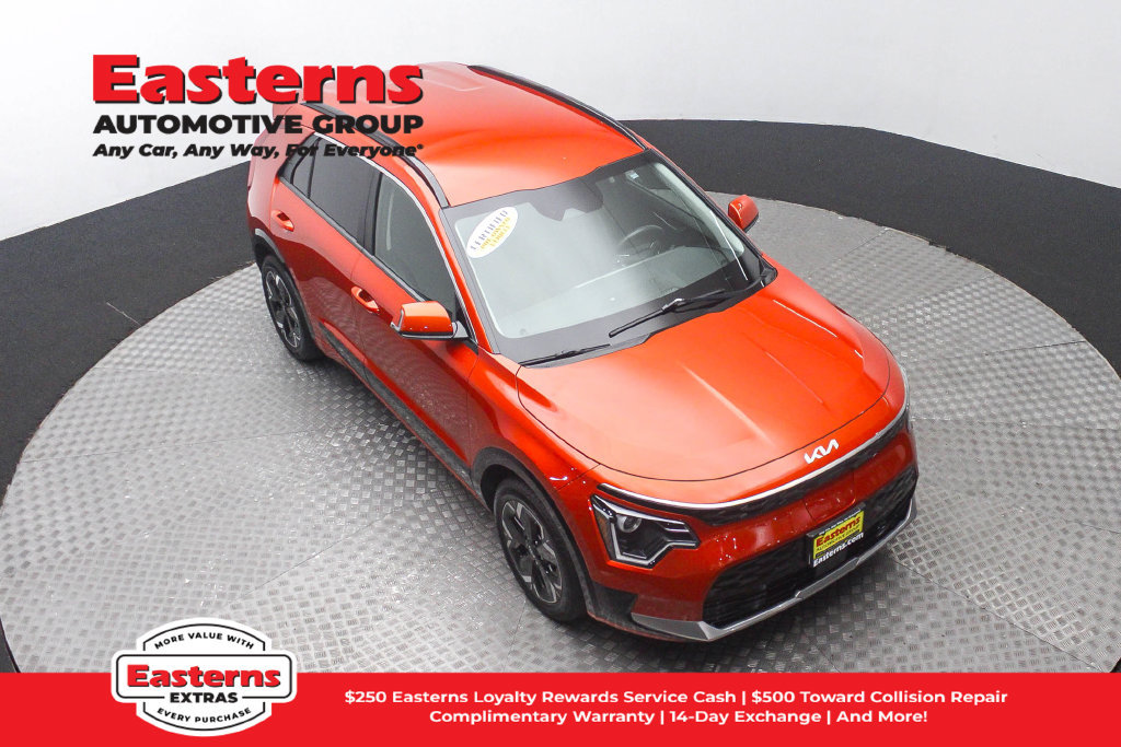 Used 2023 Kia Niro Wind w/ Wind Preserve Package FWD image 4