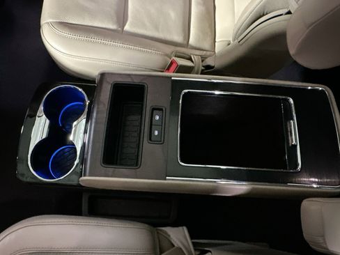 Used 2020 Lincoln Aviator Reserve w/ Equipment Group 201A image 29