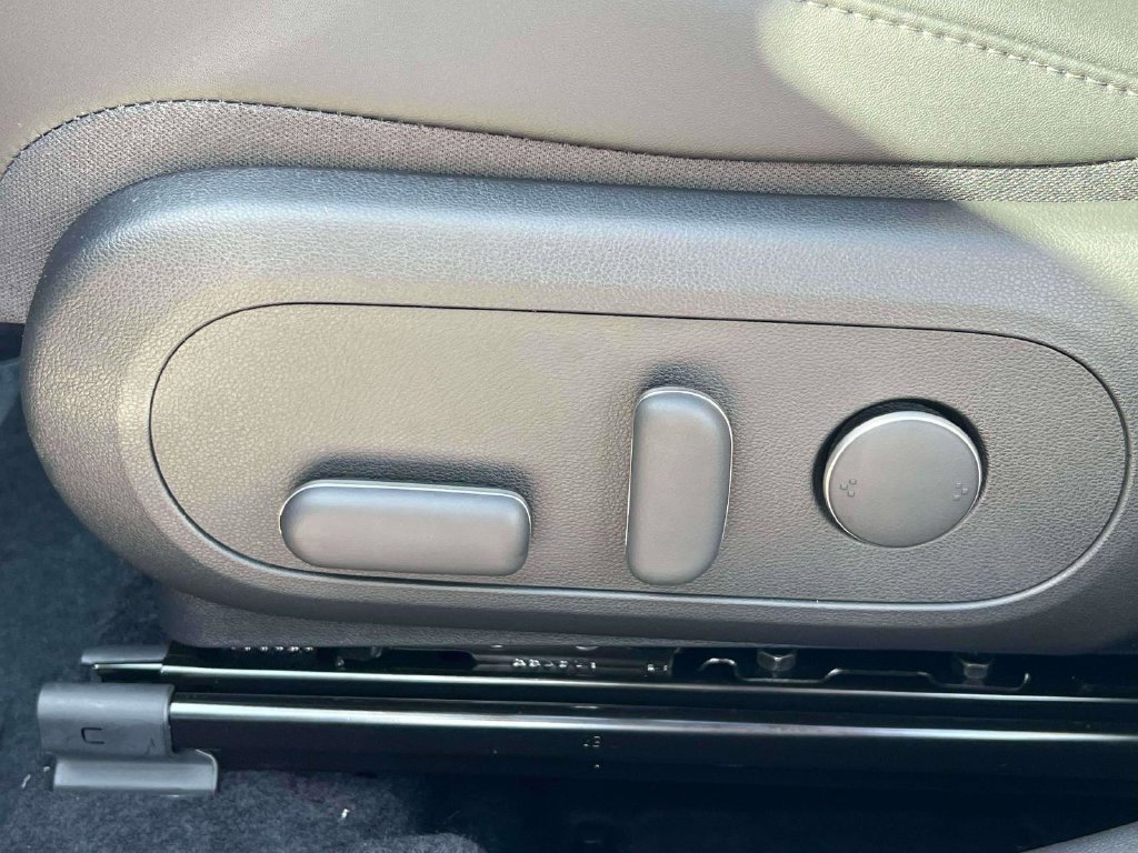 New 2027 Hyundai Kona Limited AWD/4WD image 14