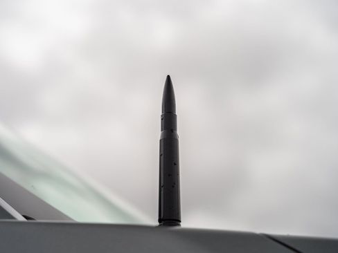 Certified 2025 Ford F250 Lariat w/ Black Appearance Package image 11