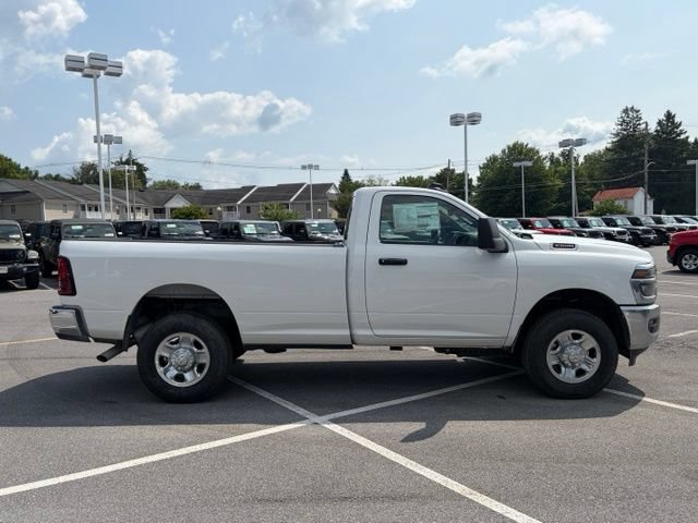 New 2026 RAM 2500 Tradesman w/ Chrome Appearance Group AWD/4WD image 7