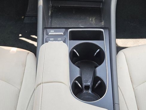 Used 2025 Hyundai Sonata SEL FWD image 22