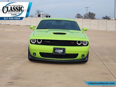 Used 2023 Dodge Challenger R/T Scat Pack w/ Plus Package image 2