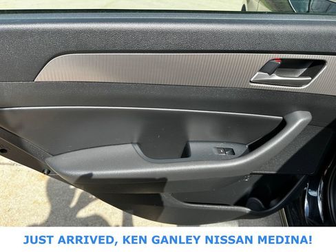 Used 2019 Hyundai Sonata Sport image 17